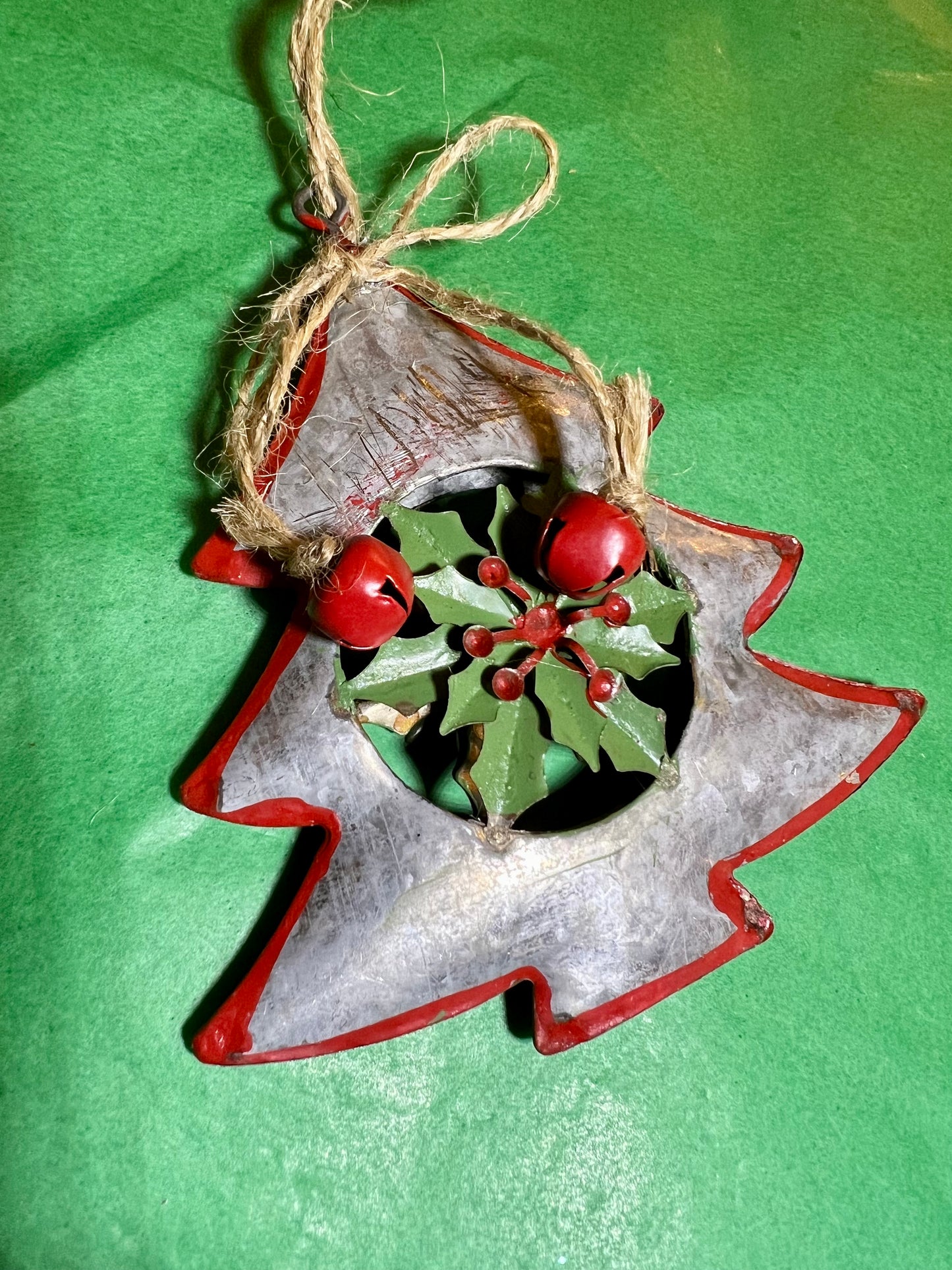 Silver Tin Shapes with Tin Holly