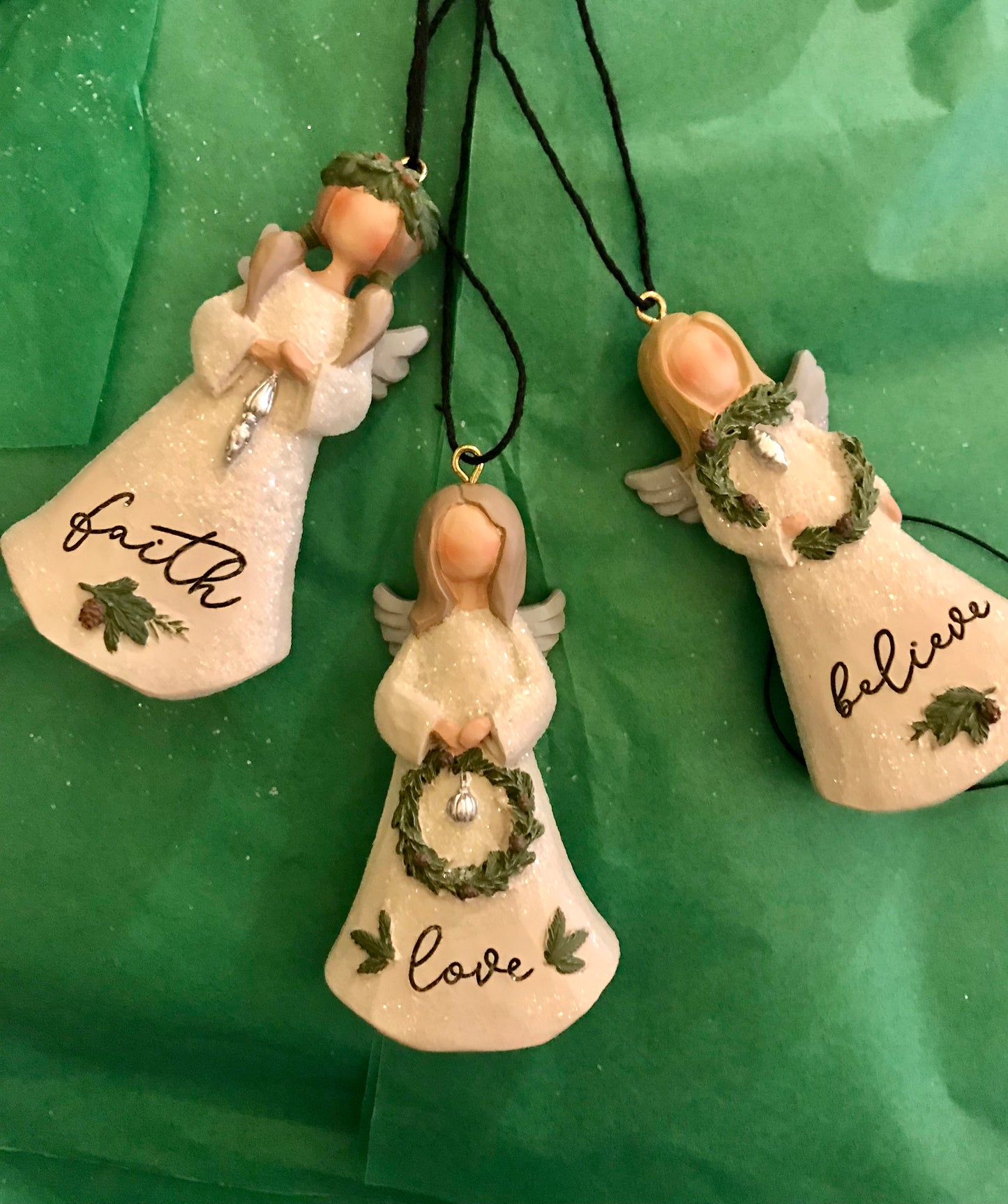 Angels with messages Faith/Love/Believe