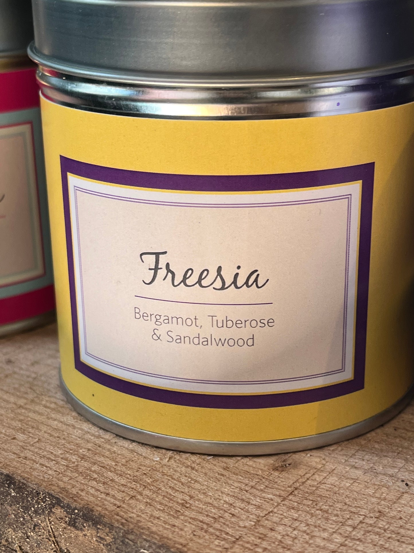 Freesia candle